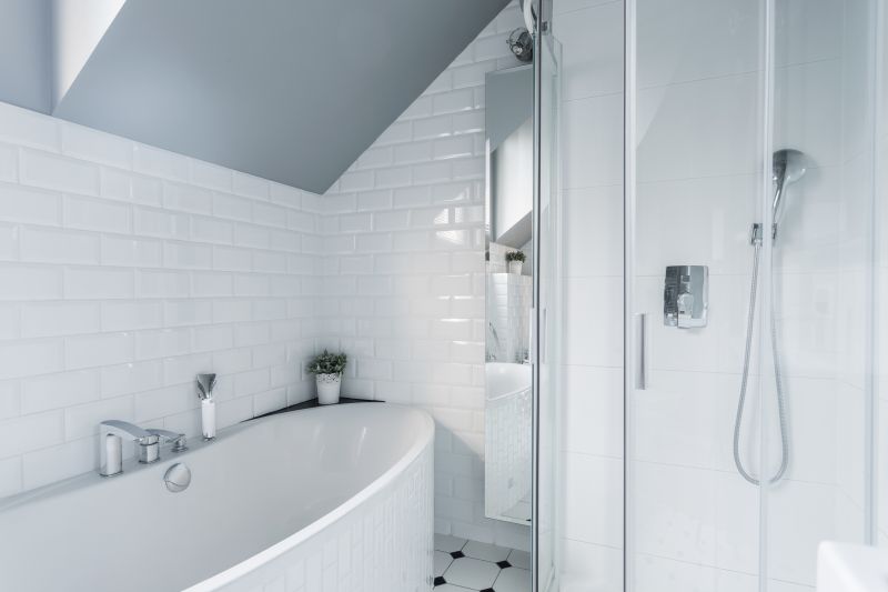 Best Bathtub Installation Contractors in Rockport, TX